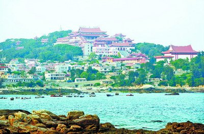 兩岸攝影師攜“長槍短炮”攬福建海島勝景