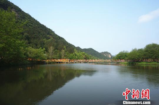 臺(tái)胞清明尋根浙江縉雲(yún)共祭人文始祖覓鄉(xiāng)愁