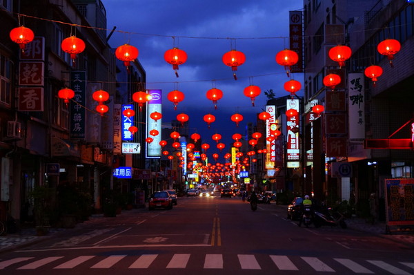 今年亮點(diǎn)將一路從花蓮火車站蔓延到金三角商圈，再延伸到吉安黃昏市場