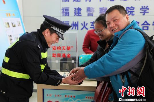 臺胞春運故事：途中遺失行李 鐵路警方5小時找回