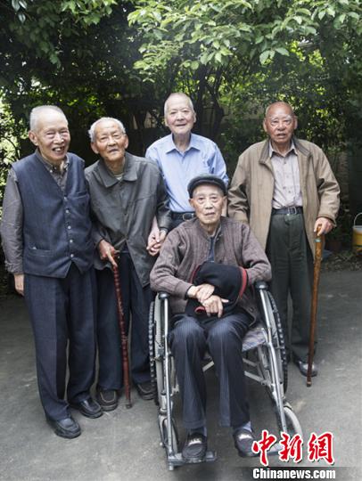 浙江91歲老兵曾在臺審戰(zhàn)犯一生為兩岸交流奔波