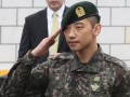 Rain正式退伍 穿軍裝敬軍禮英姿颯爽