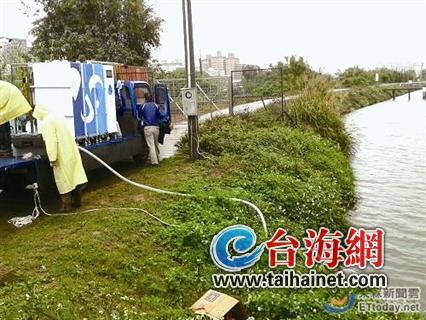 臺(tái)逢70年來最嚴(yán)重旱情 臺(tái)軍抗旱 野戰(zhàn)凈水車助陣