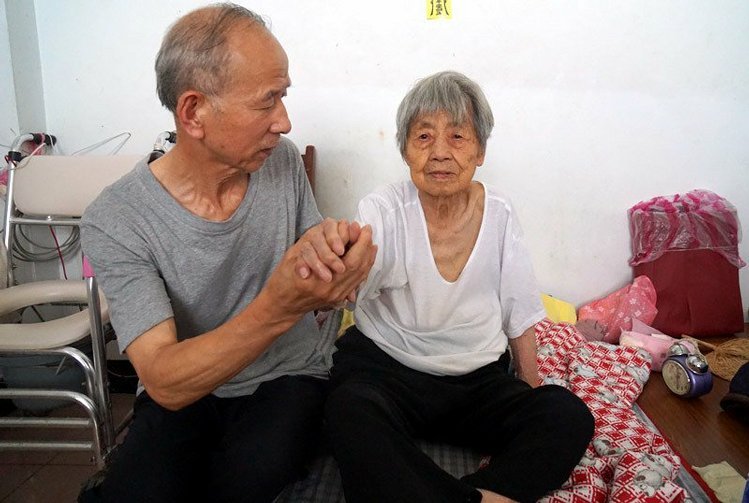 65歲老兵第二代在臺(tái)14年無居留權(quán)成幽靈人口