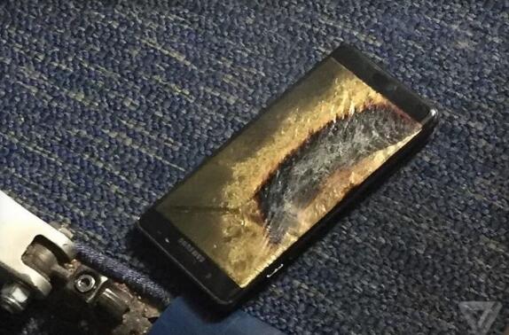 通過檢驗合格的三星 Galaxy Note 7 新機，才在美國西南航空發(fā)生首爆，臺灣也出現(xiàn)第一支安全的 Note 7 自燃意外