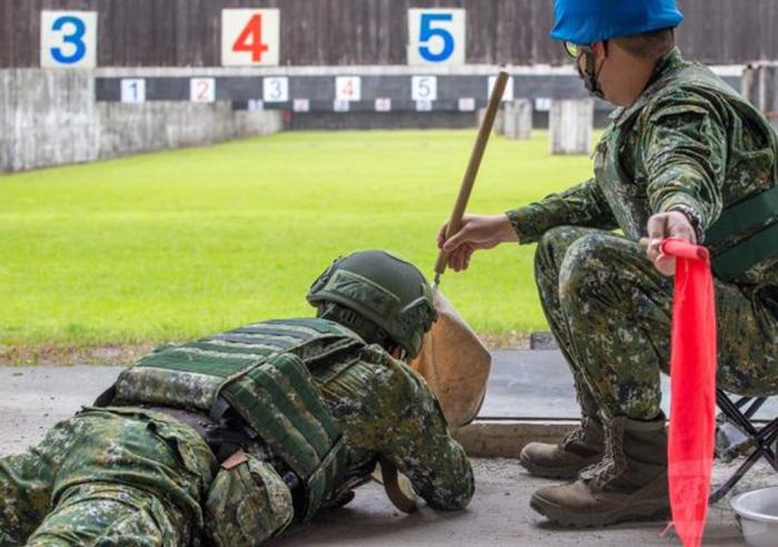 圖為射擊訓(xùn)練示意圖。圖片來源：臺(tái)灣中時(shí)新聞網(wǎng)