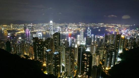 資料圖片：香港夜景俯瞰。