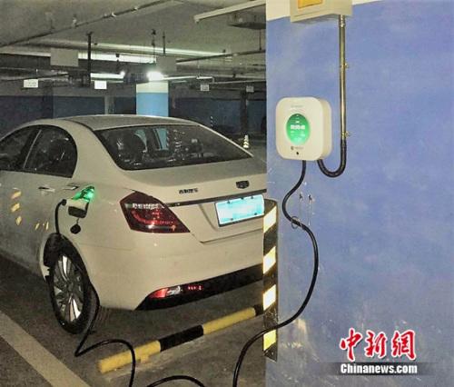 如何破解電動(dòng)汽車充電難？電樁共用提供新思路