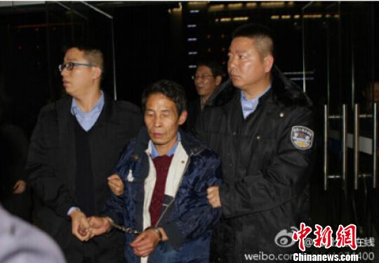 男子為泄私憤棒殺三名無辜小學(xué)生一審被判死刑