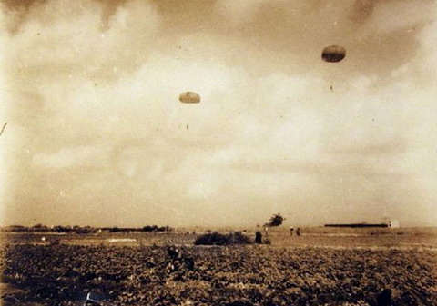 50年代臺(tái)灣特種兵密照 曾計(jì)劃空投大陸打遊擊